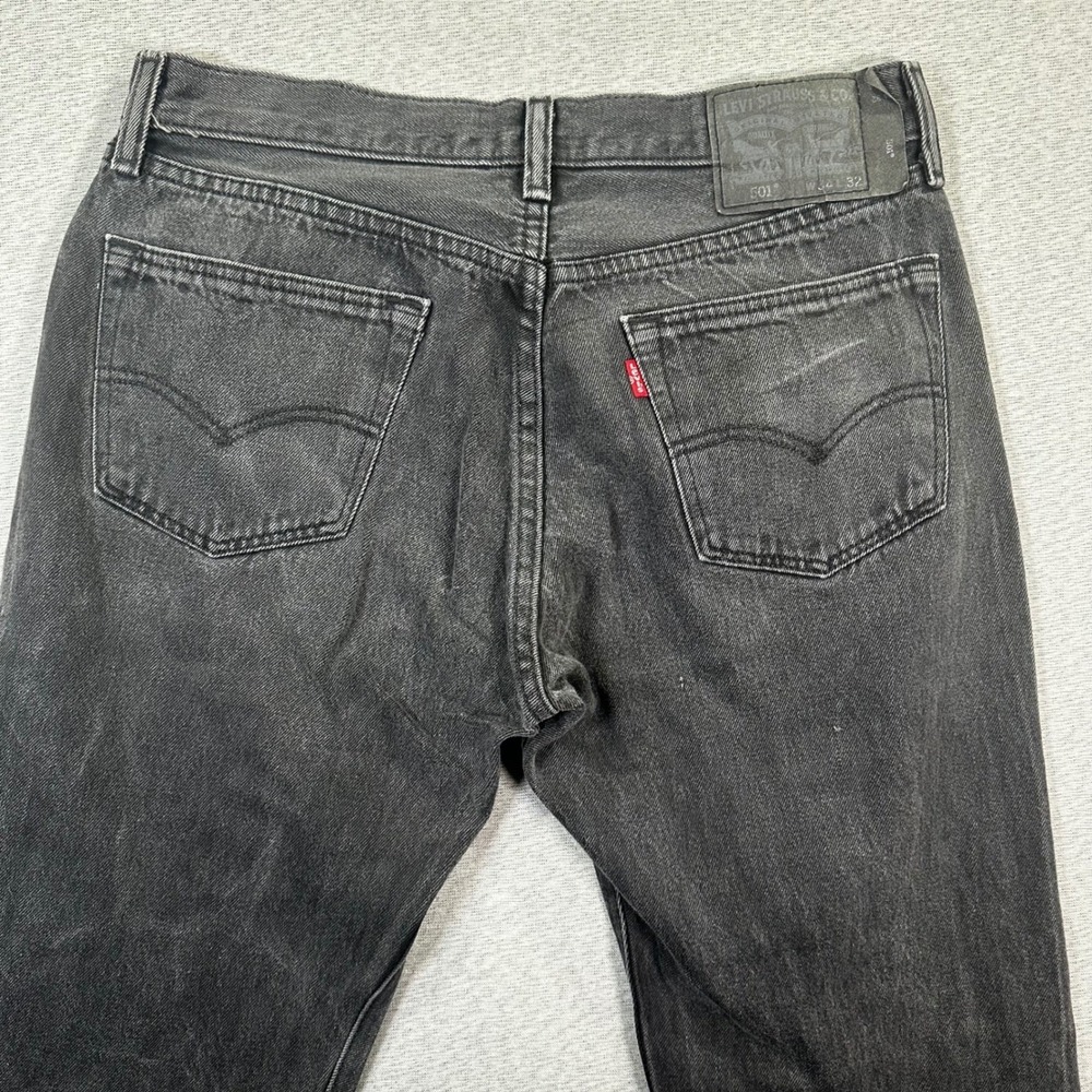 Levi's Men's Slim Straight Jeans in Washed Black